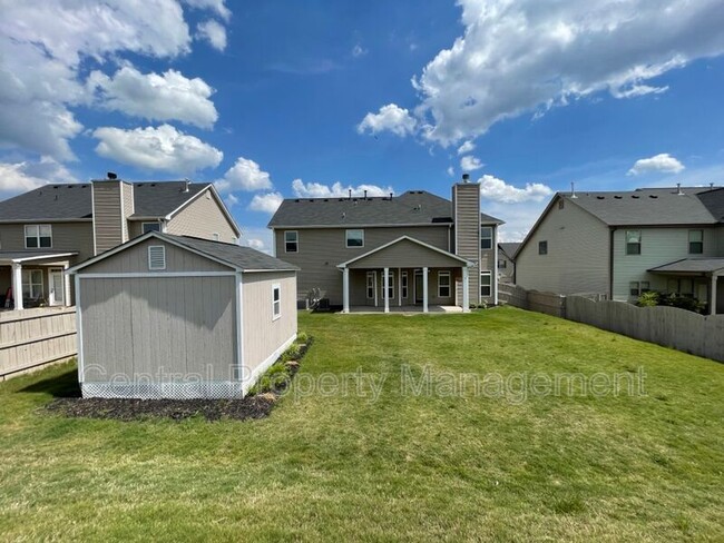 Building Photo - 514 W Holloway Dr