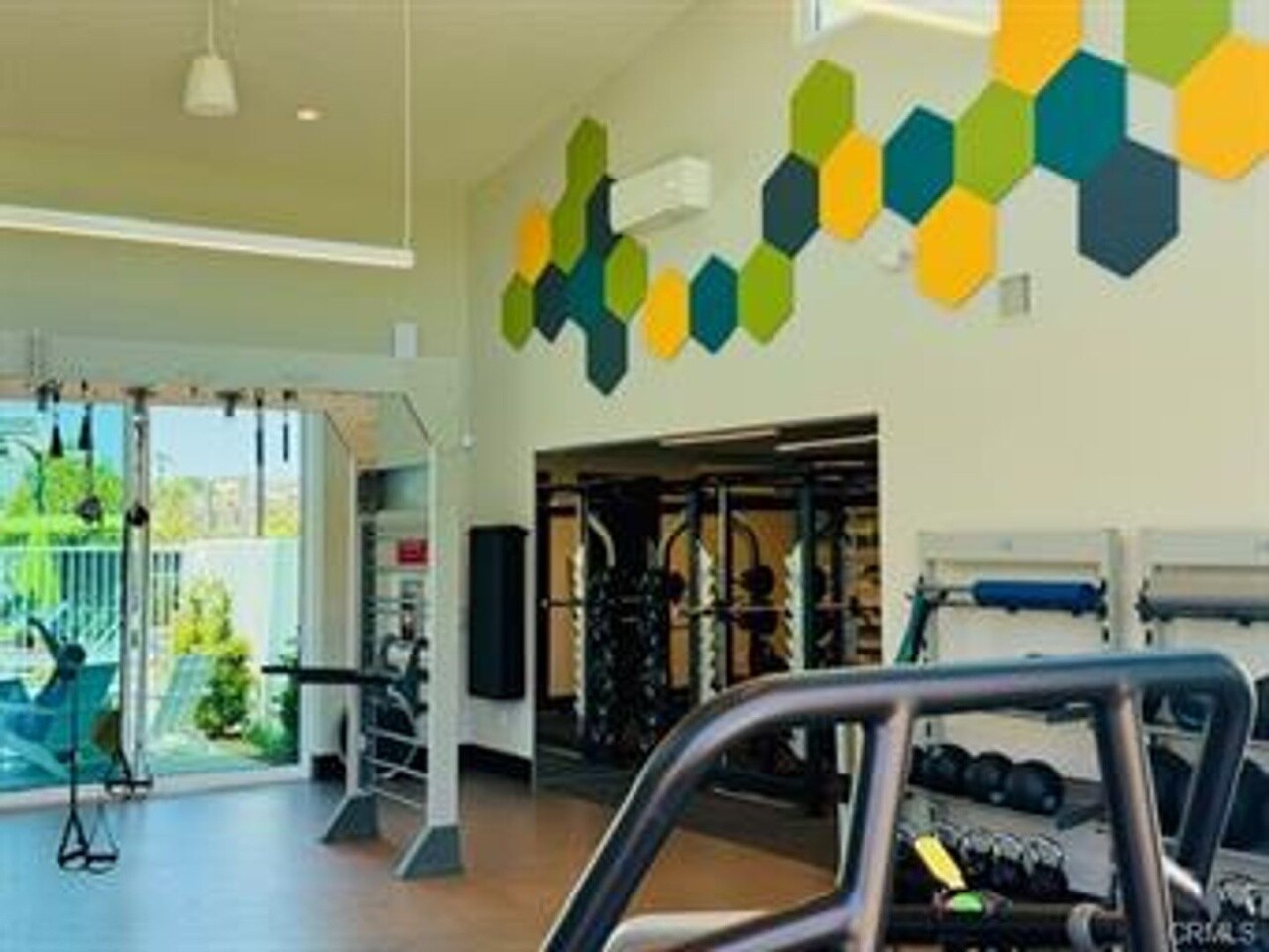 Community Amenities - 2288 Panama Dr