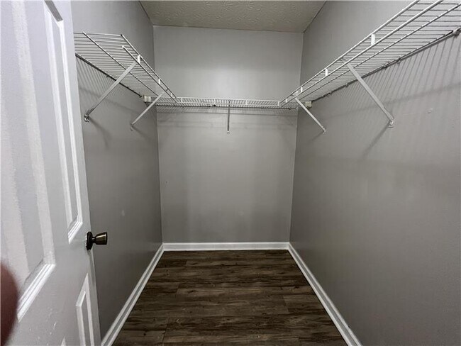 Building Photo - 2580 Teakwood Ln