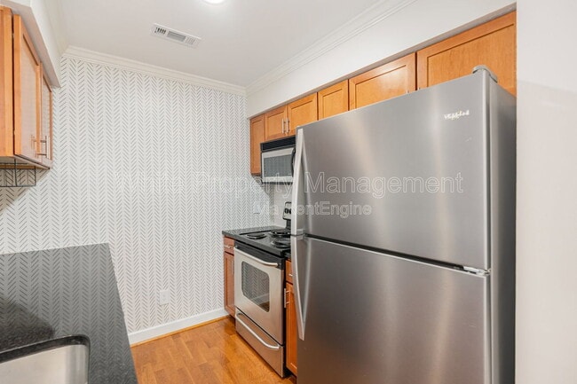 Building Photo - 2516 Cranbrook Ln