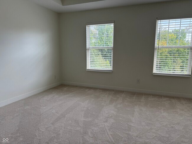 Building Photo - 912 Yorkshire Ln