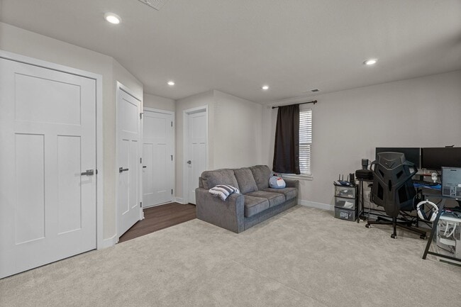 Building Photo - Welcome to modern living in Suffolk, Virginia!