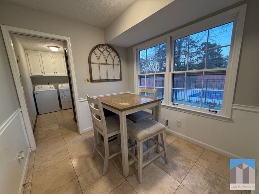 Building Photo - 1732 Eldonlas Ct