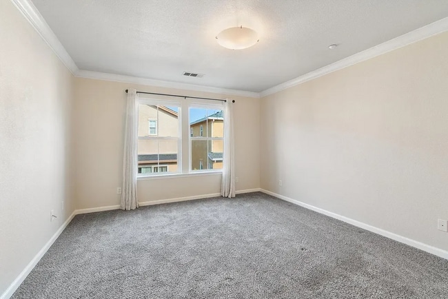 Building Photo - 2185 Tuscany Way
