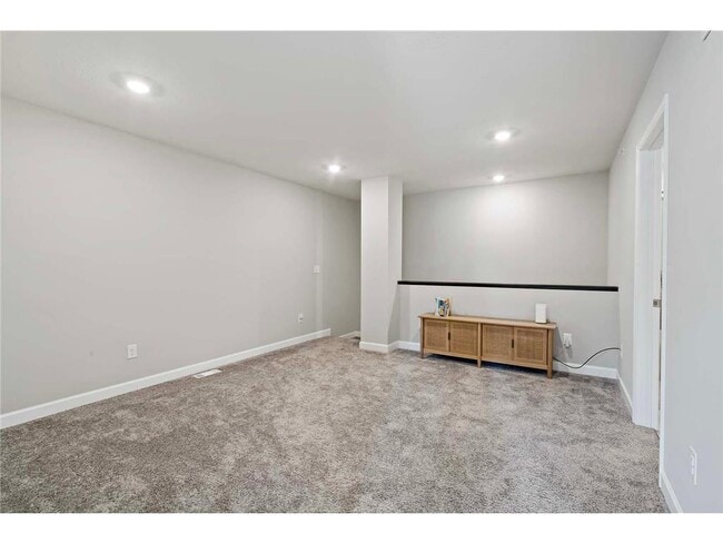 Building Photo - 10606 Weston Wy N