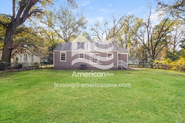 Building Photo - 522 Woodbury Rd