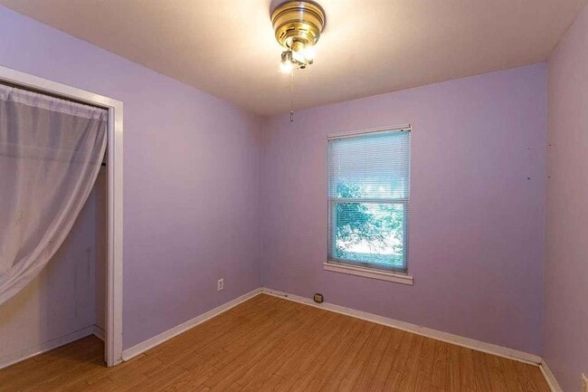 Building Photo - 1207 Fieldcrest Dr