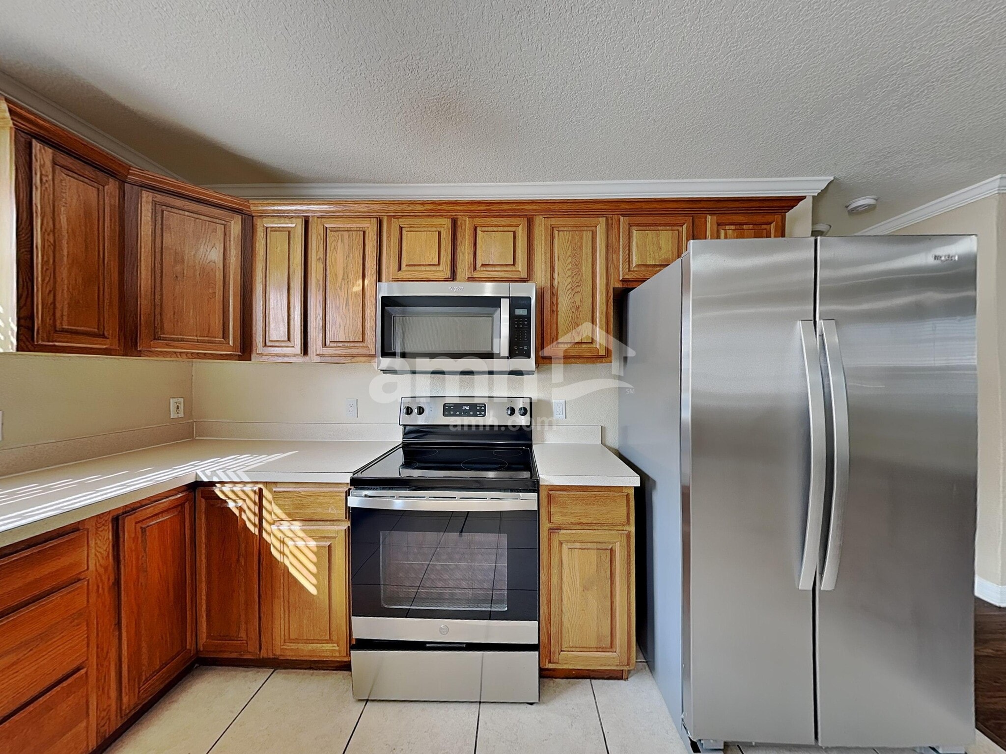 Building Photo - 245 Oak Run Ct