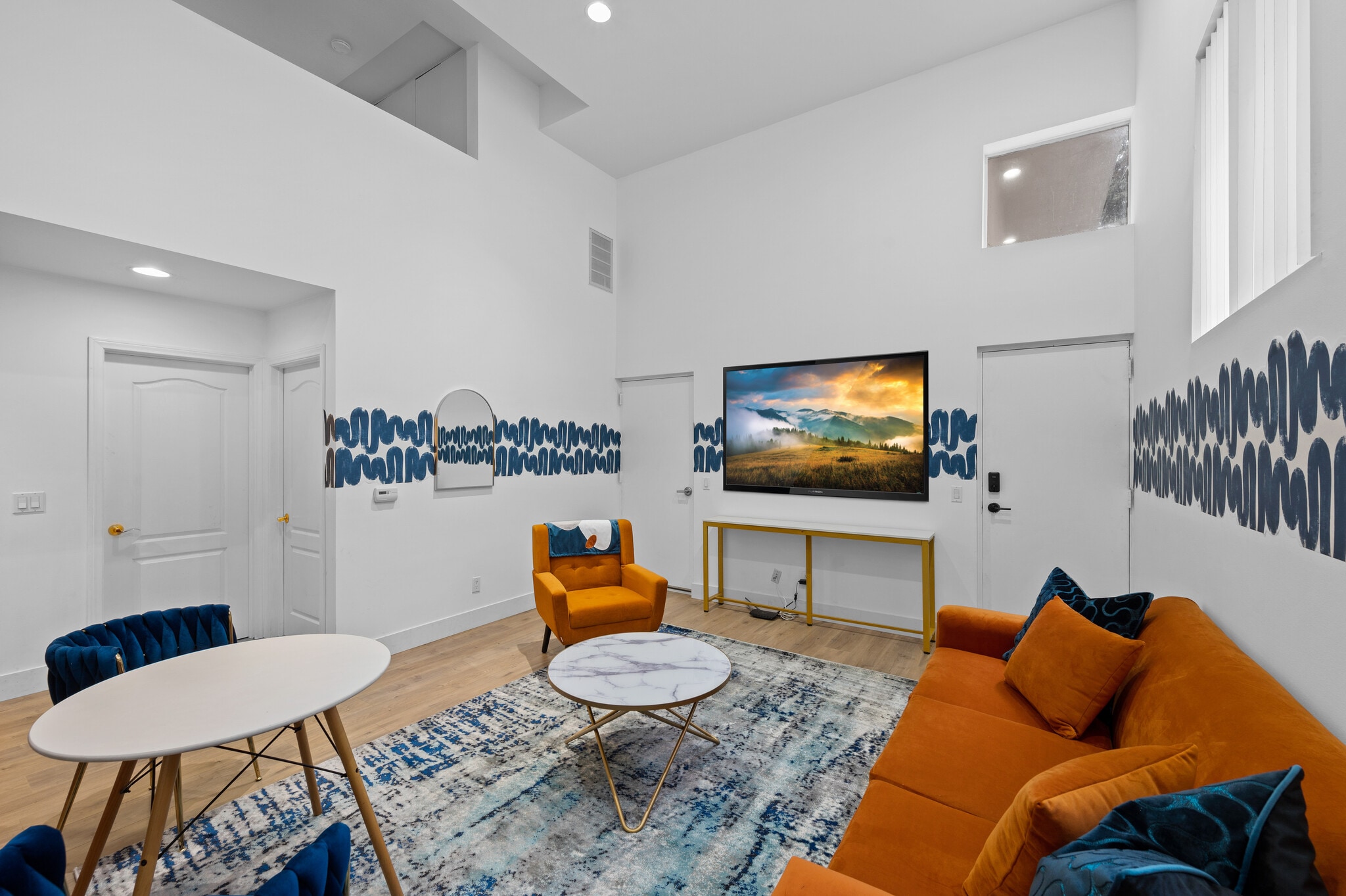 Building Photo - 10366 Eastborne Ave