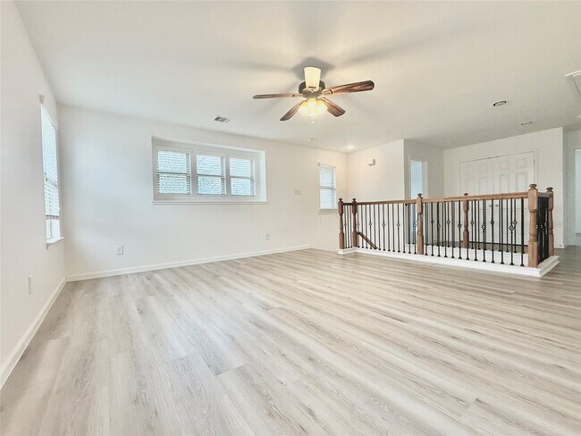 Building Photo - 24111 Buffalo Cove Ln