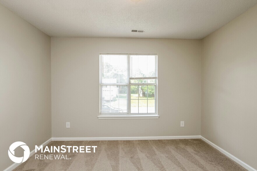 Building Photo - 3676 Lake Spring Ave NW