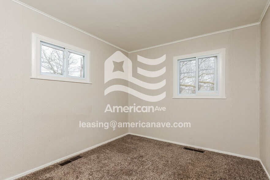 Building Photo - 1597 Courter St
