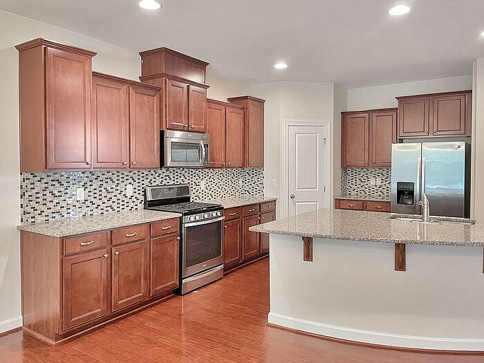 Building Photo - Room in Townhome on Pecan Ridge Way