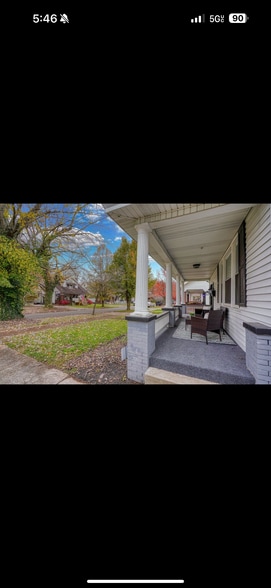 Building Photo - 1920 Hutchins St