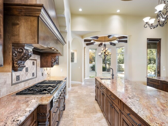 Building Photo - 202 Wellesley Loop