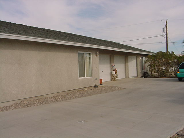 Property Entrance View - 3378 Iroquois Dr