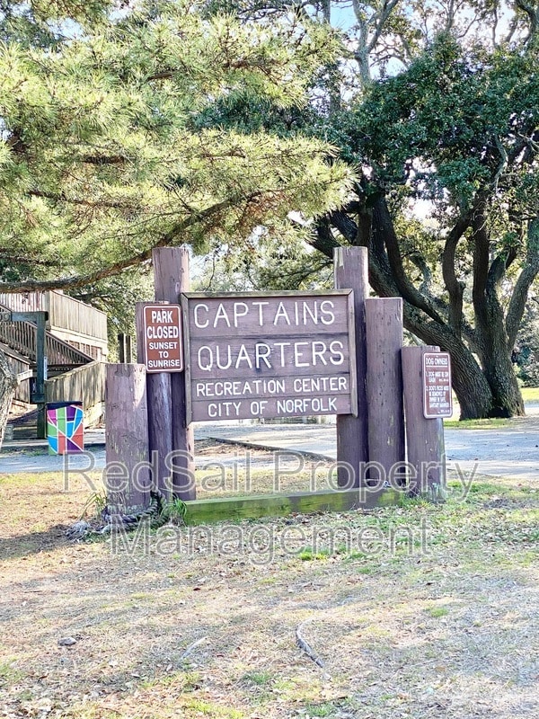 Building Photo - 839 Little Bay Ave