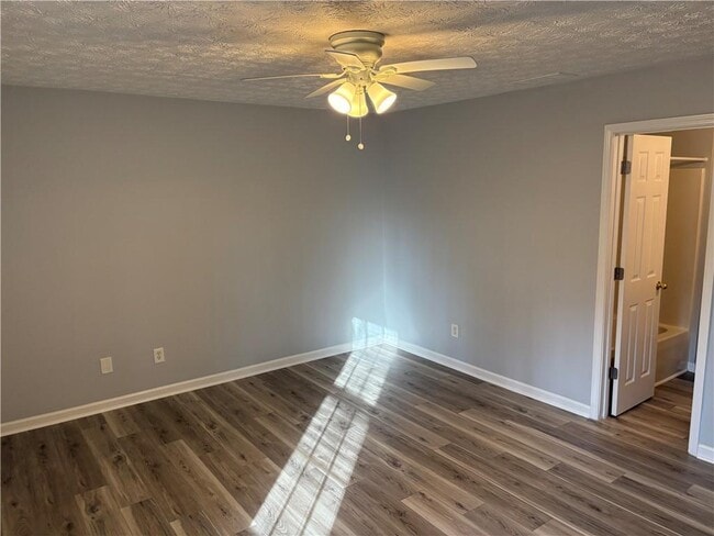 Building Photo - 4591 Logan Way