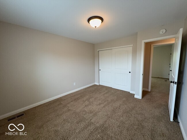 Building Photo - 13052 Whitten Dr N