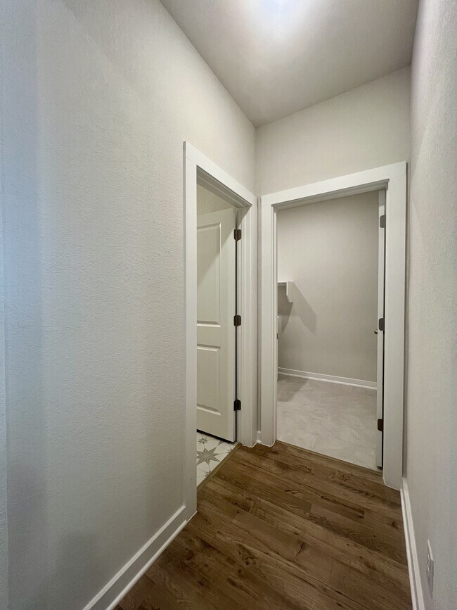 Building Photo - 14426 Daphne Bnd