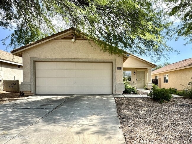 Primary Photo - 2327 E Precious Shard Ct