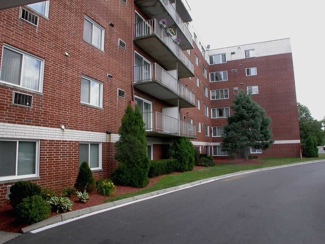 Nob Hill Apartments Syracuse