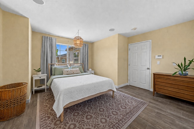 Building Photo - 1732 Wolf Canyon Loop