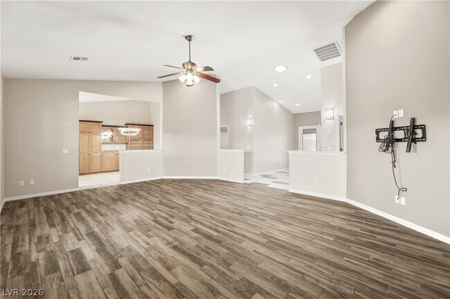 Building Photo - 6288 Fisher Ave