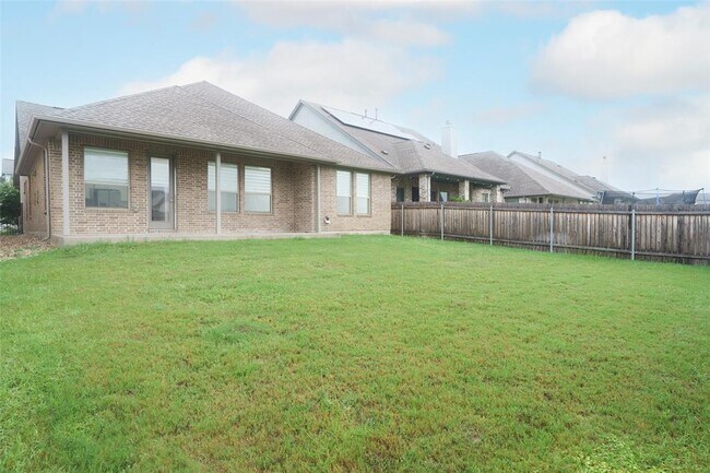 Building Photo - 3810 Brushy Creek Rd