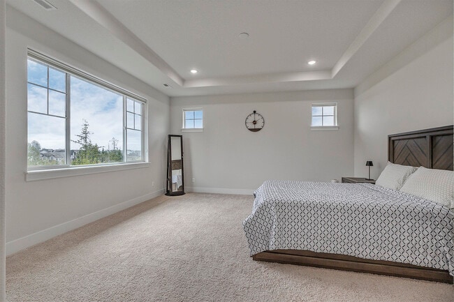 Building Photo - 15080 NW Legend Trail Pl