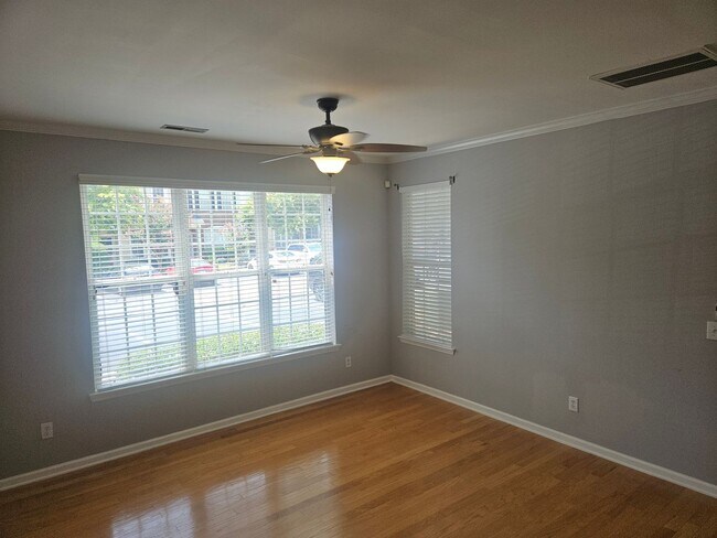 Building Photo - 5714 Clearbay Ln