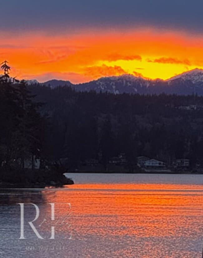 Building Photo - Unobstructed Water Views & Peaceful Living...