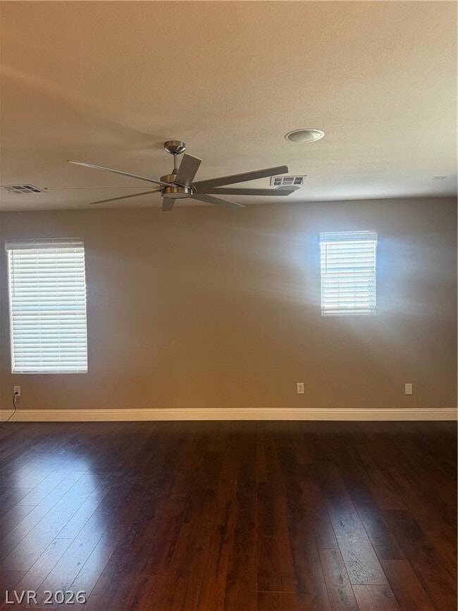 Building Photo - 10849 Wallflower Ave