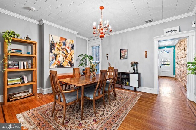 Building Photo - 3030 Guilford Ave