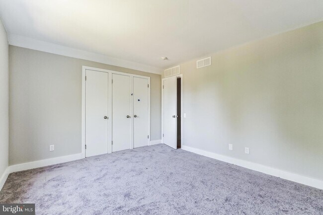 Building Photo - 904 Sumneytown Pike