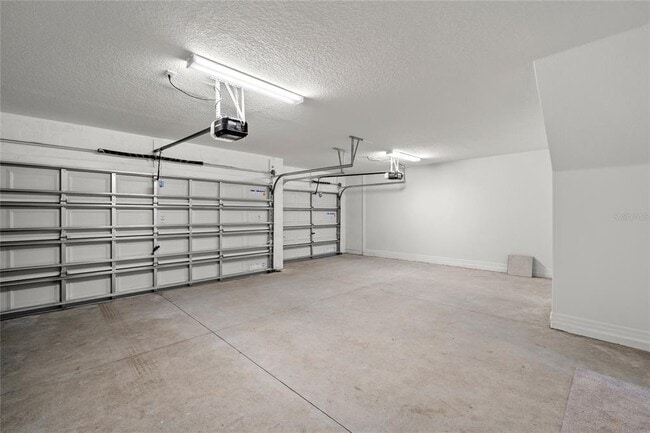 Building Photo - 16649 Carlton Pond St