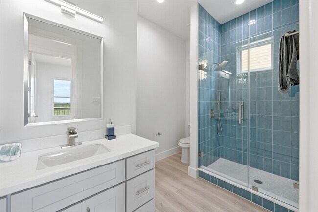 Building Photo - 25206 Sausalito Dr