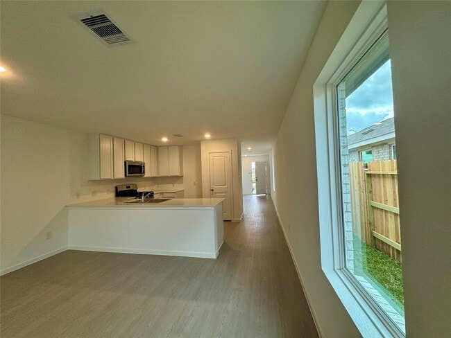 Building Photo - 26710 Feather Reed Dr