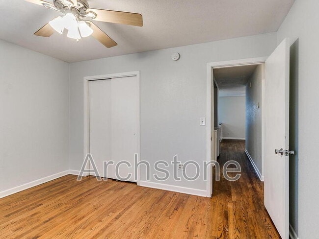 Building Photo - 630 Villa Dr