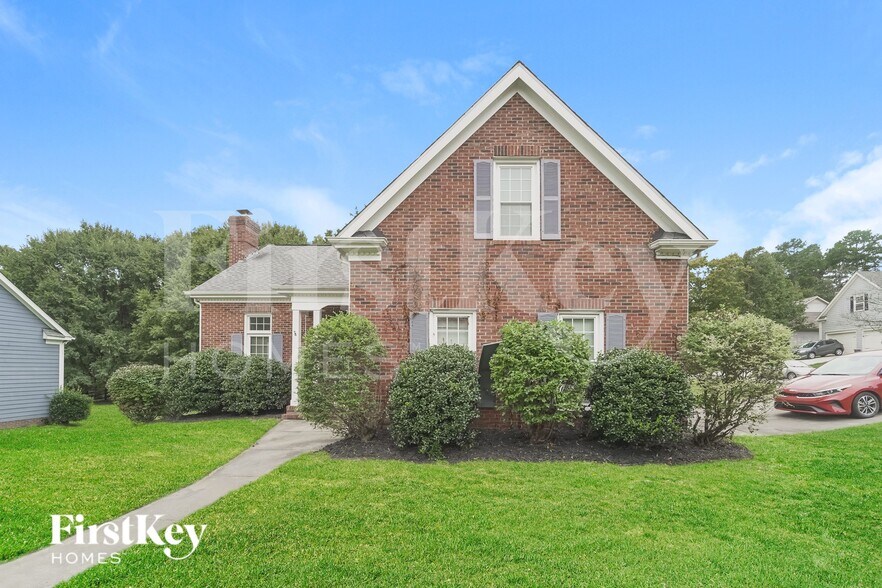 Primary Photo - 10827 Partridge Cross Ln