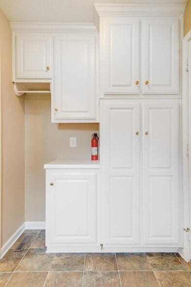 Building Photo - 133 Abbey Rd