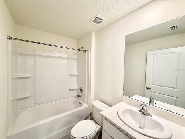 Building Photo - 31031 Silver Stage Dr