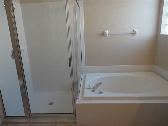 Building Photo - 14447 Pepperpine Dr
