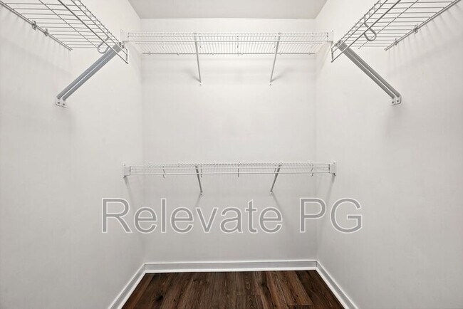 Building Photo - 4028 Rivermere Ln