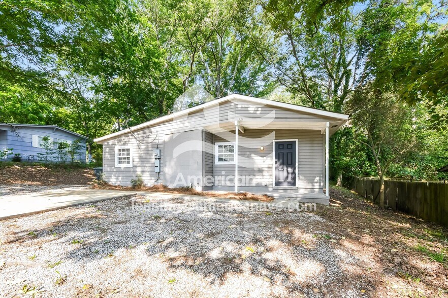 Building Photo - 232 Meadowdale Ave