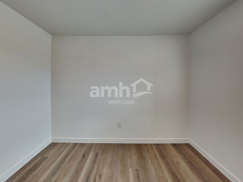 Building Photo - 7417 S Paseo Monte de Oro