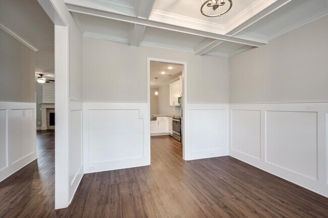 Building Photo - 2557 Traverse Trl