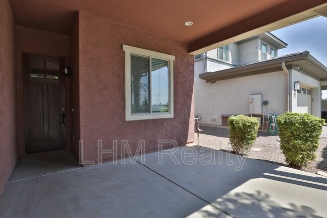 Building Photo - 3156 E Austin Dr