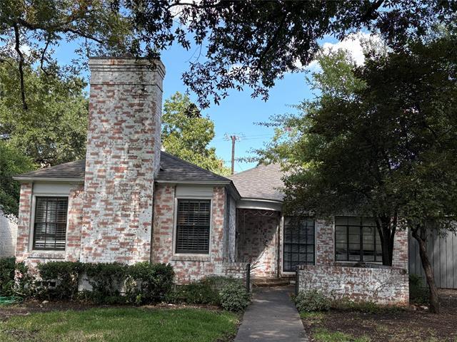 Primary Photo - 4600 Belclaire Ave