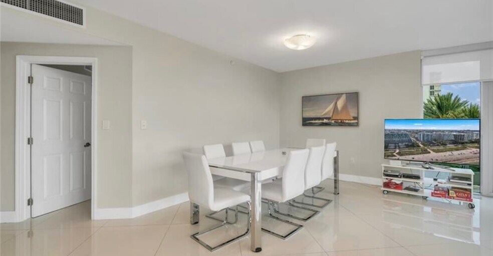 Building Photo - 9401 Collins Ave